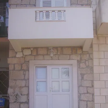 Apartment Seafront 101